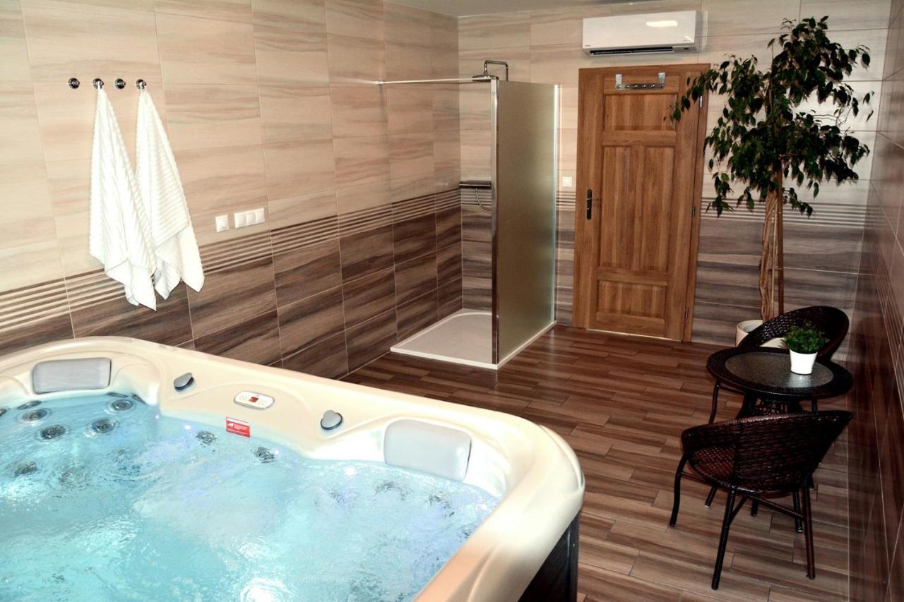 Apartmany U Kotacku Veverske Kninice Bagian luar foto